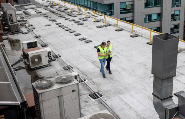 Best Roof Maintenance and Cleaning  in New London, OH